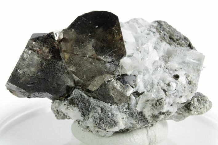 Lustrous Cassiterite Crystals with Goshenite? - China #347368